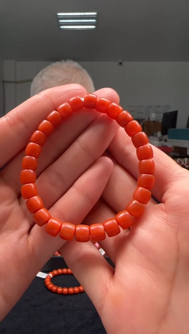【闪购商品】南红玛瑙7mm阿东寨手串直切未镶嵌多样性发一件