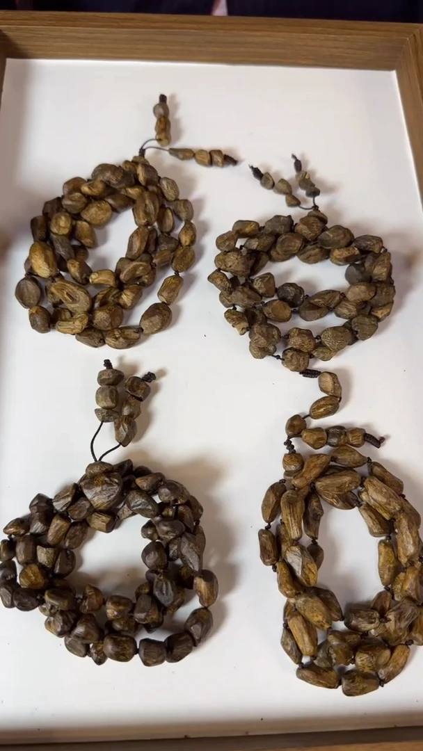 【闪购商品】沉香手串451015奇楠随形多圈多样发其一