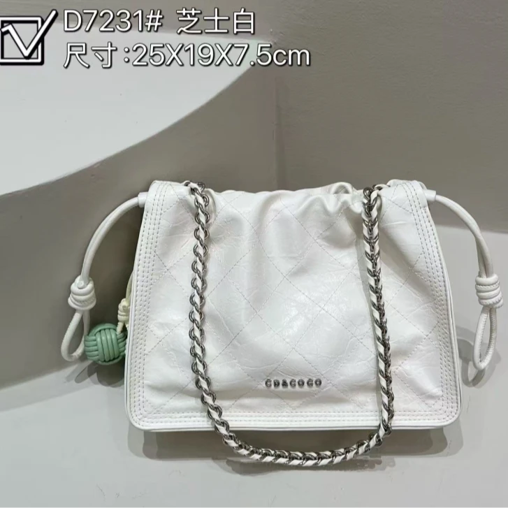 【佐伊甄选】ZT-D7231-芝士白女士小众秋冬小方包网红洋气休闲潮流