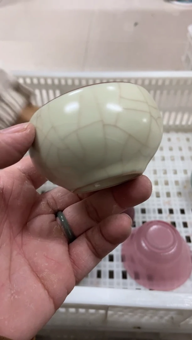 杯子瓷无运费险有瑕疵的摄影的产品有使用过的痕迹有点脏介意勿拍