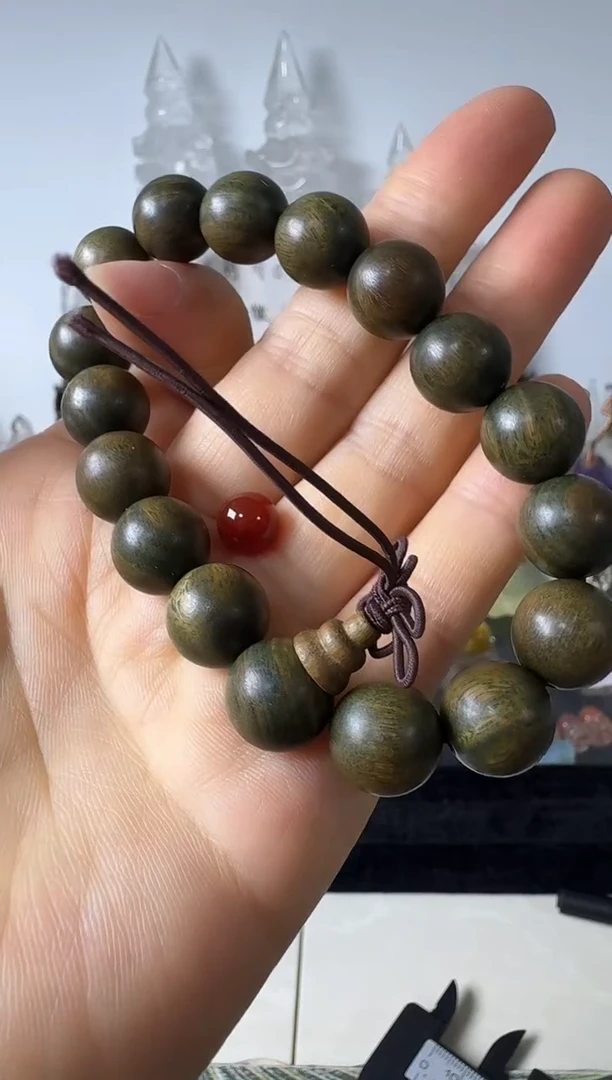 未镶嵌手链玛瑙/玉髓矿坑