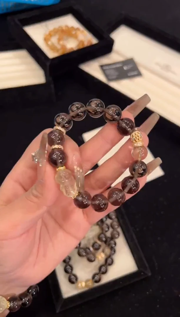 【闪购商品】水晶手链合金茶水晶貔貅手链