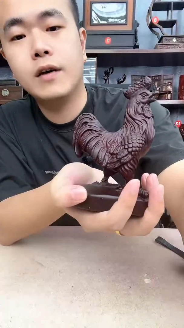鸡翅木类端景台小李红木工艺品
