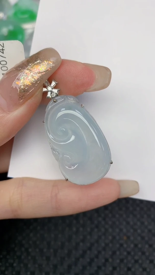 颈饰18K金镶嵌翡翠天然缅甸翡翠a货百元以上9元证书费自理