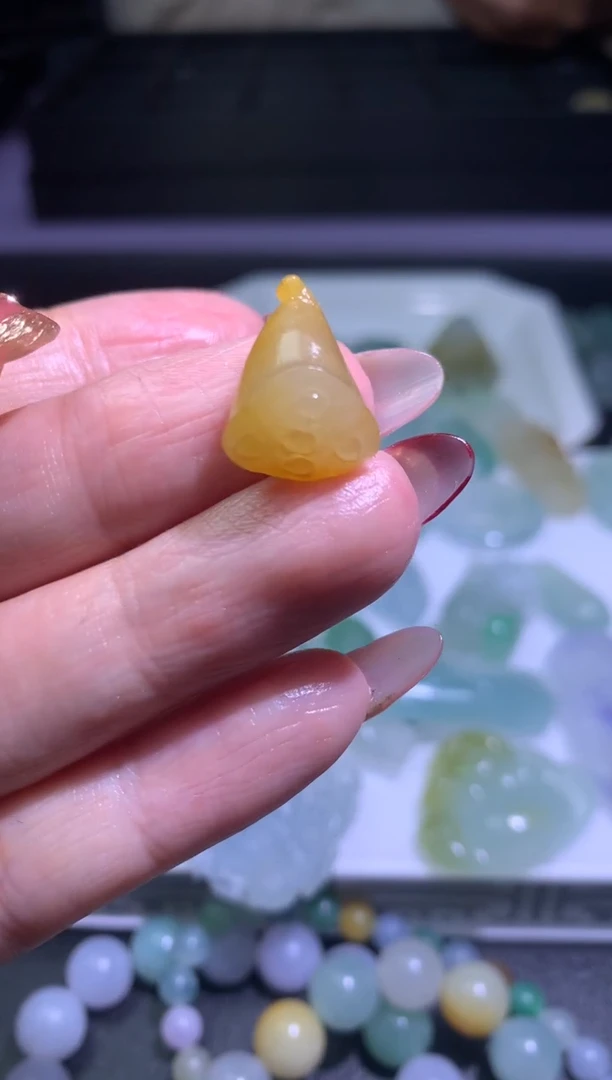 【闪购商品】定制翡翠未镶嵌毛货