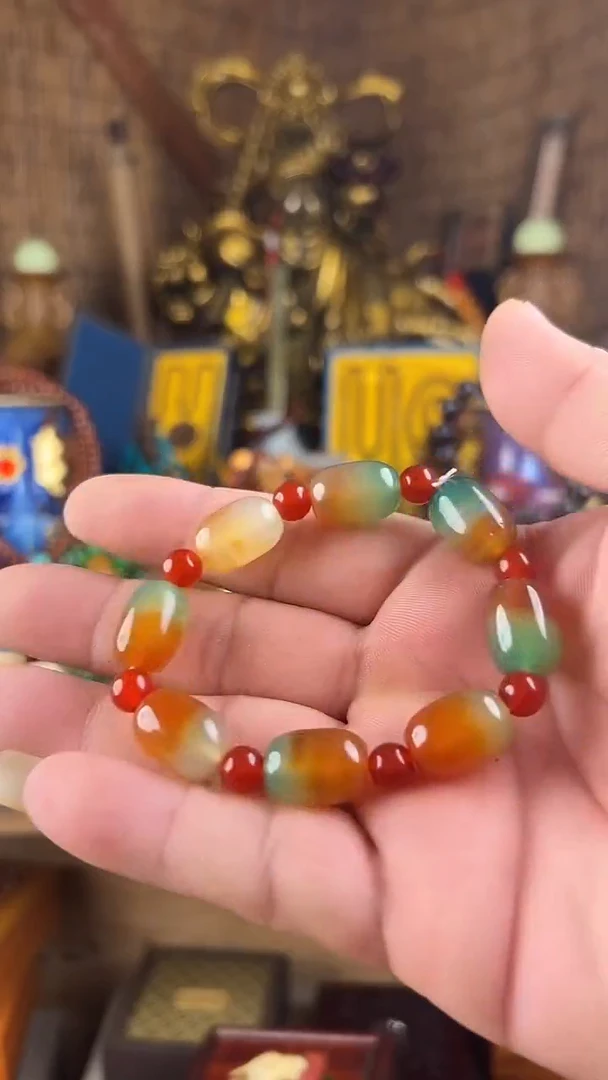 滴血莲花菩提吊坠所见即所得