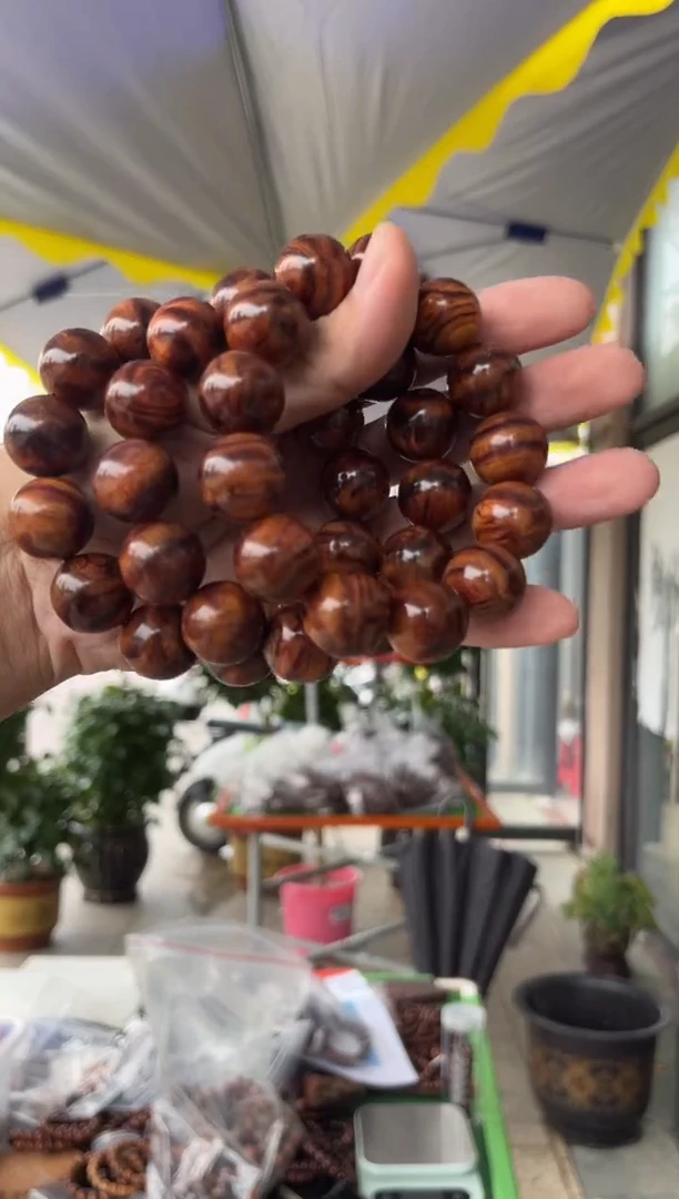 黄花梨/降香黄檀海南黄花梨1.8手串（99）