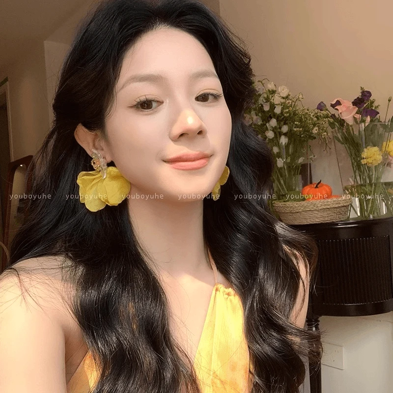合金耳饰 春天黄色花朵耳环女海边度假风耳钉彩色多巴胺时尚耳饰