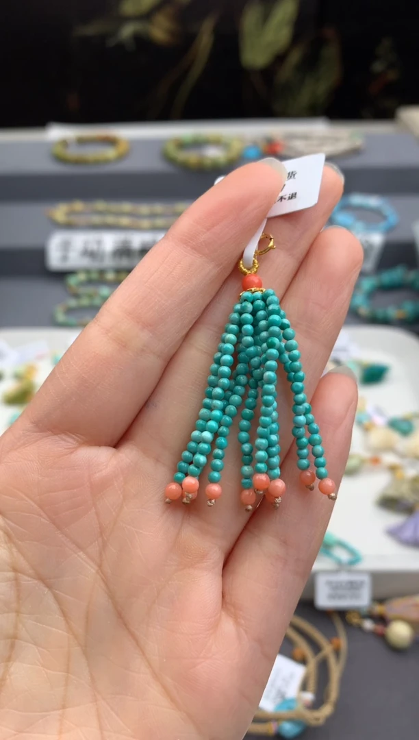 未镶嵌绿松石侧挂茜.R118