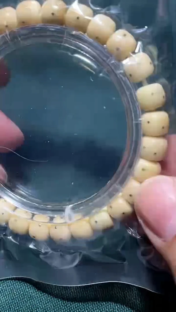 手串白玉菩提18HT-131
