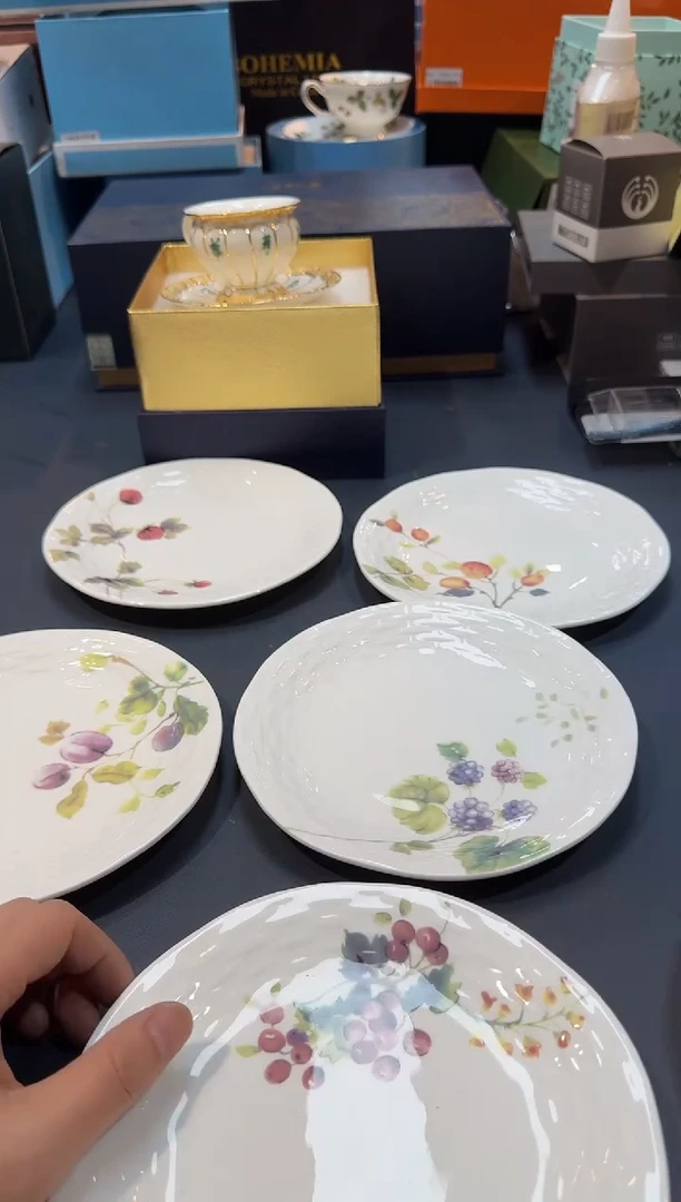 【闪购商品】碗B942-H816全场正品，京东包邮