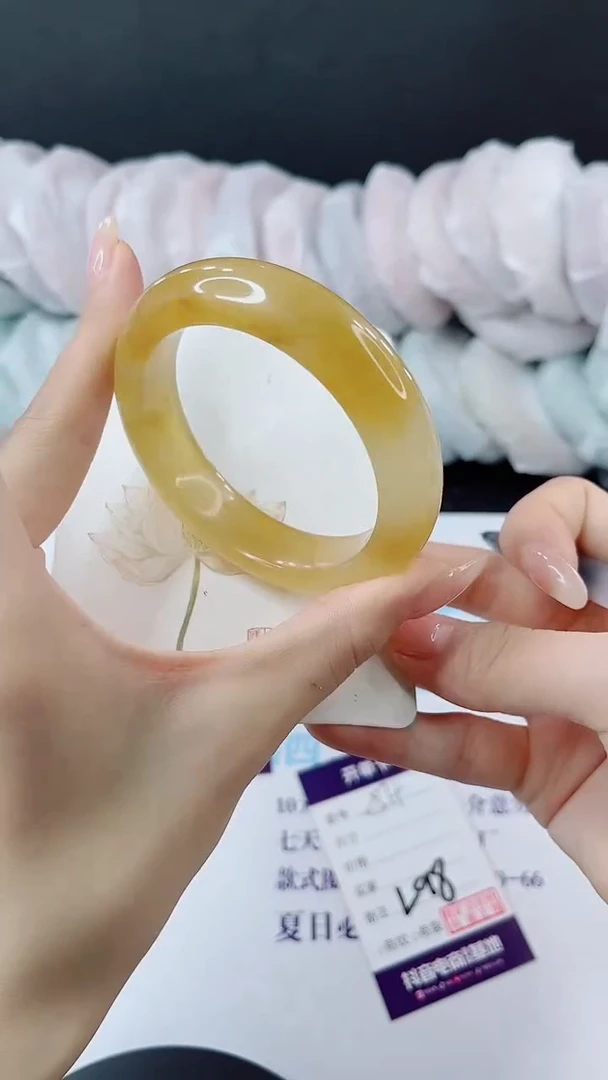 未镶嵌手镯石英质玉多样性发货L98
