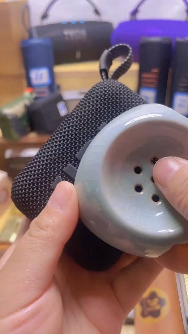 瓷片闪购商品 如图所示