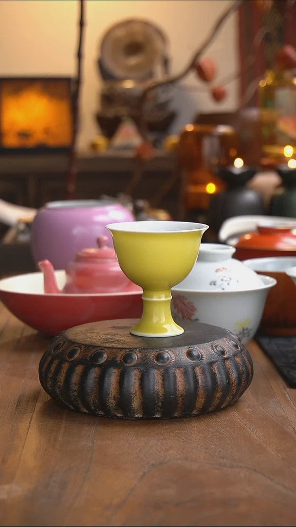 柠檬黄高足小杯