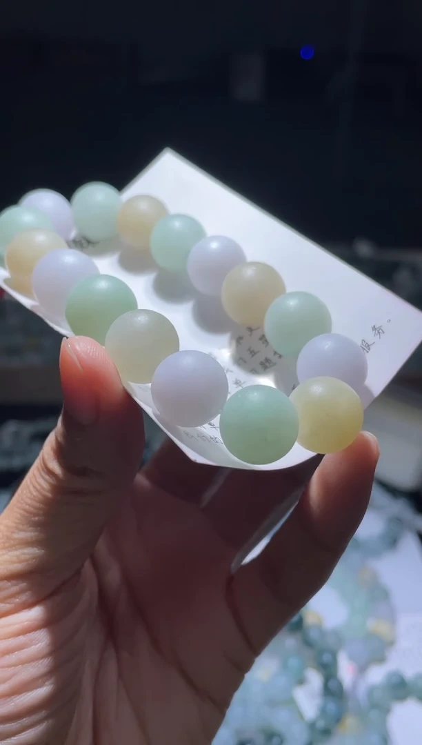 未镶嵌定制翡翠翡翠手串