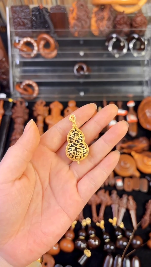 雷击木，枣木玉化料镶银八卦紫微葫芦吊坠