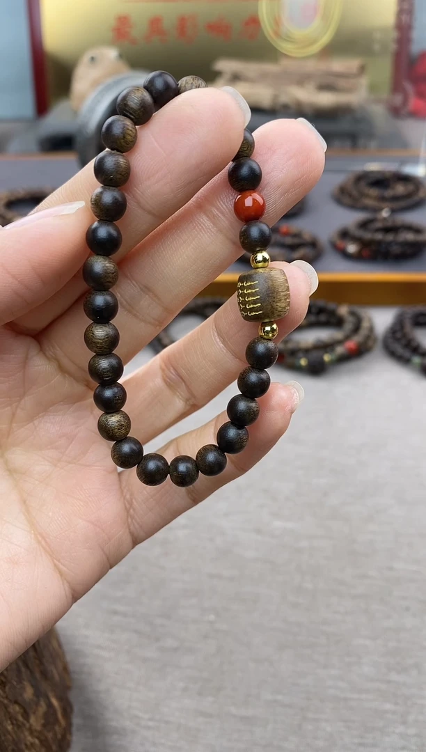 【闪购商品】沉香手串富森红土0.6沉水＋五条 单圈