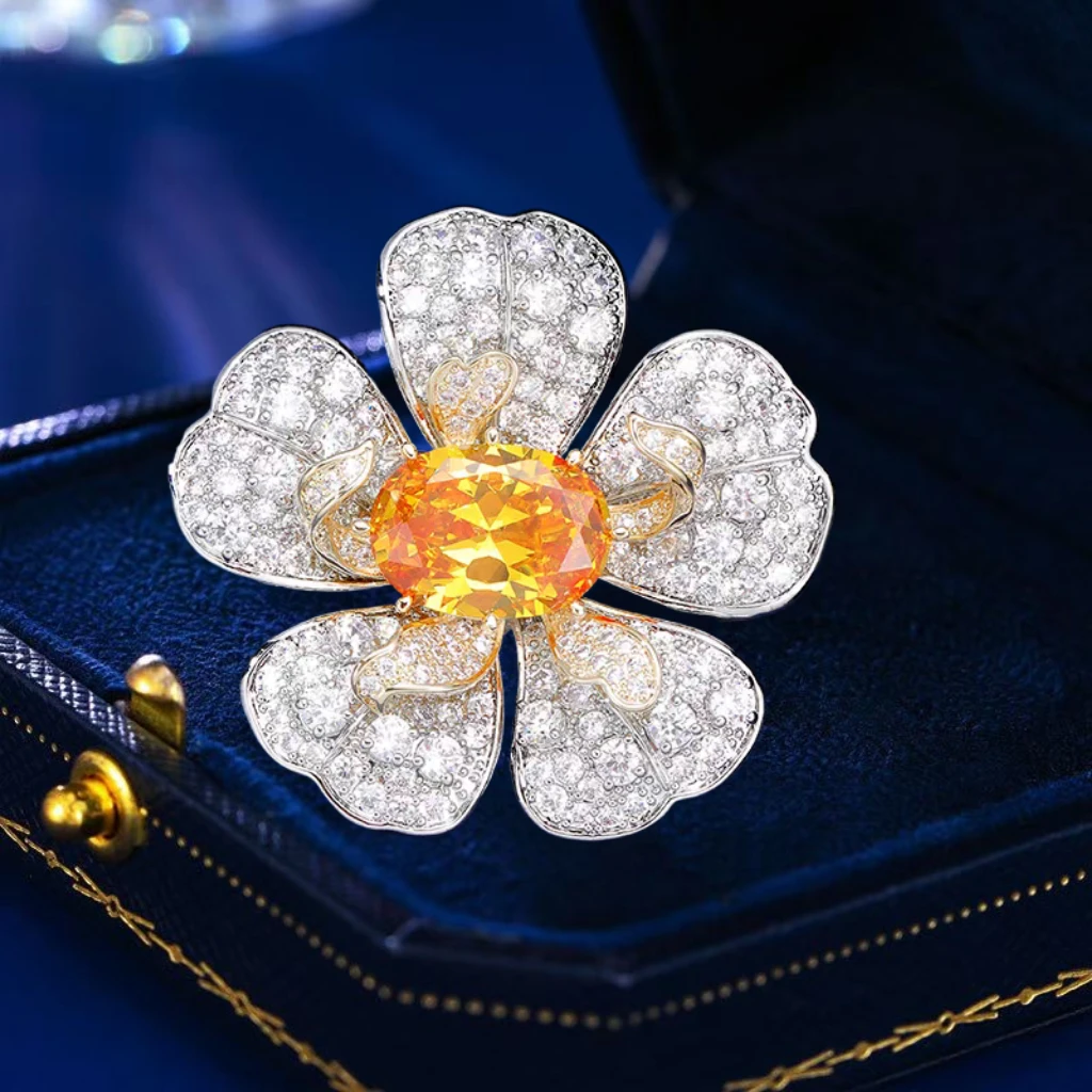 铜合成锆石胸针 新品大花朵胸针高级感气质奢华大衣精致别针0010