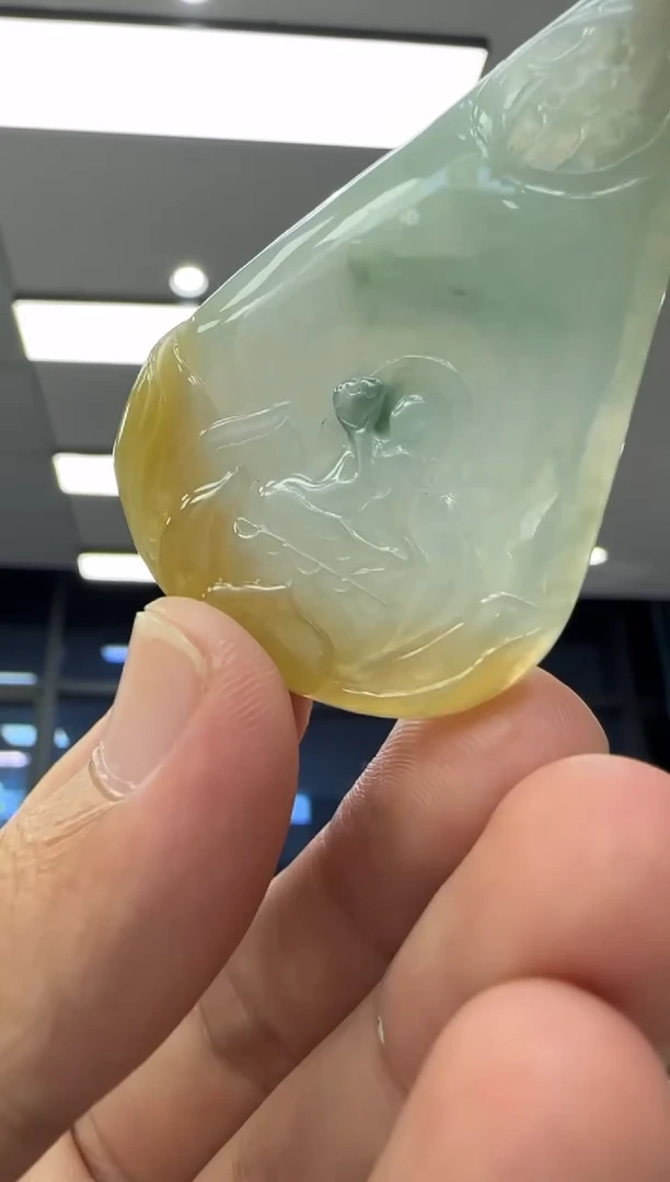 颈饰未镶嵌翡翠天然翡翠A货孤品一件