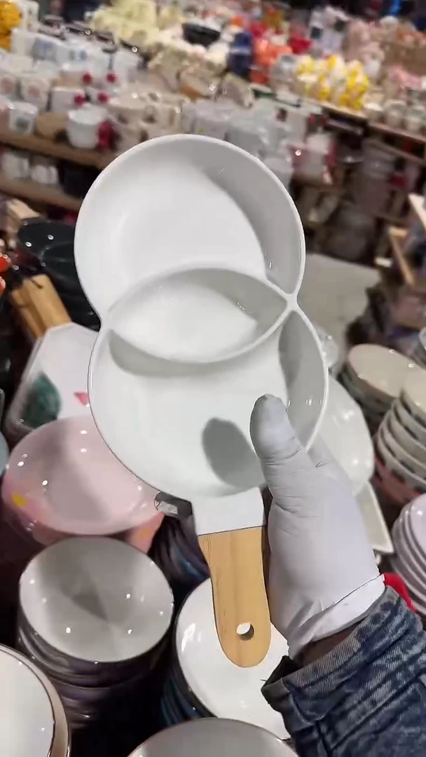 陶瓷木柄碗 微瑕凑满20元包邮