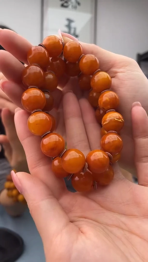 未镶嵌蜜蜡珠宝奇石024，微瑕假一罚十多样性发其一