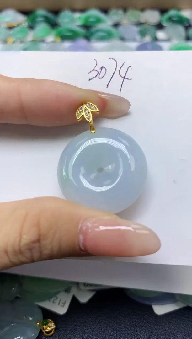 翡翠未镶嵌颈饰天然缅甸翡翠A货