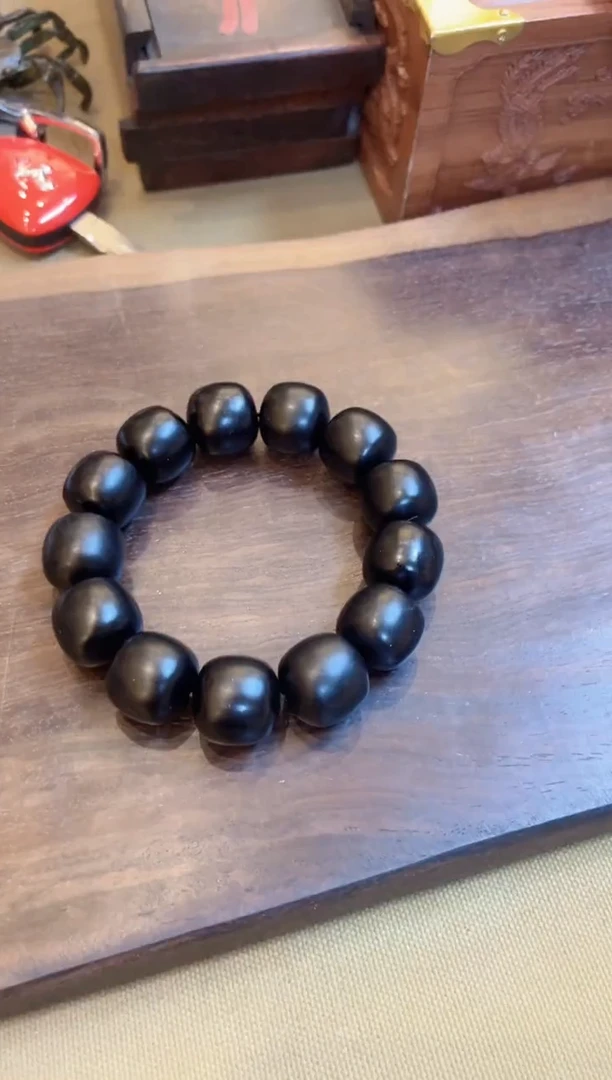 【闪购商品】和田玉手串未镶嵌和田玉卡18老型手串M003