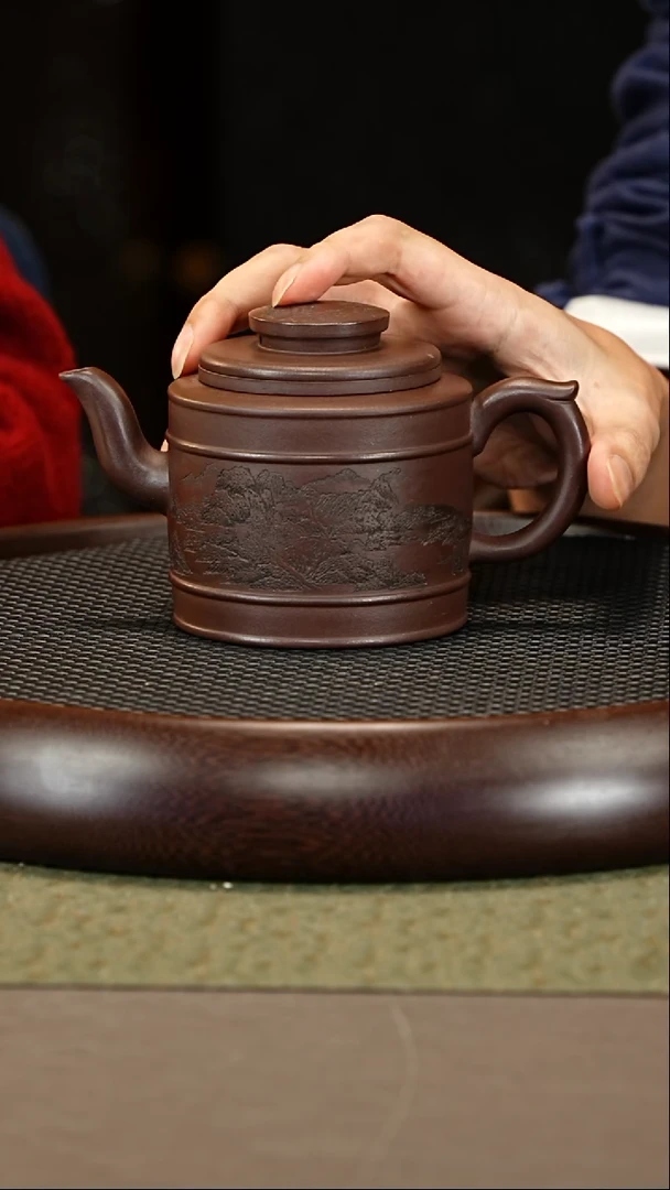 茶壶紫砂45 徐秀文 紫泥 巨轮宫灯（老）400cc