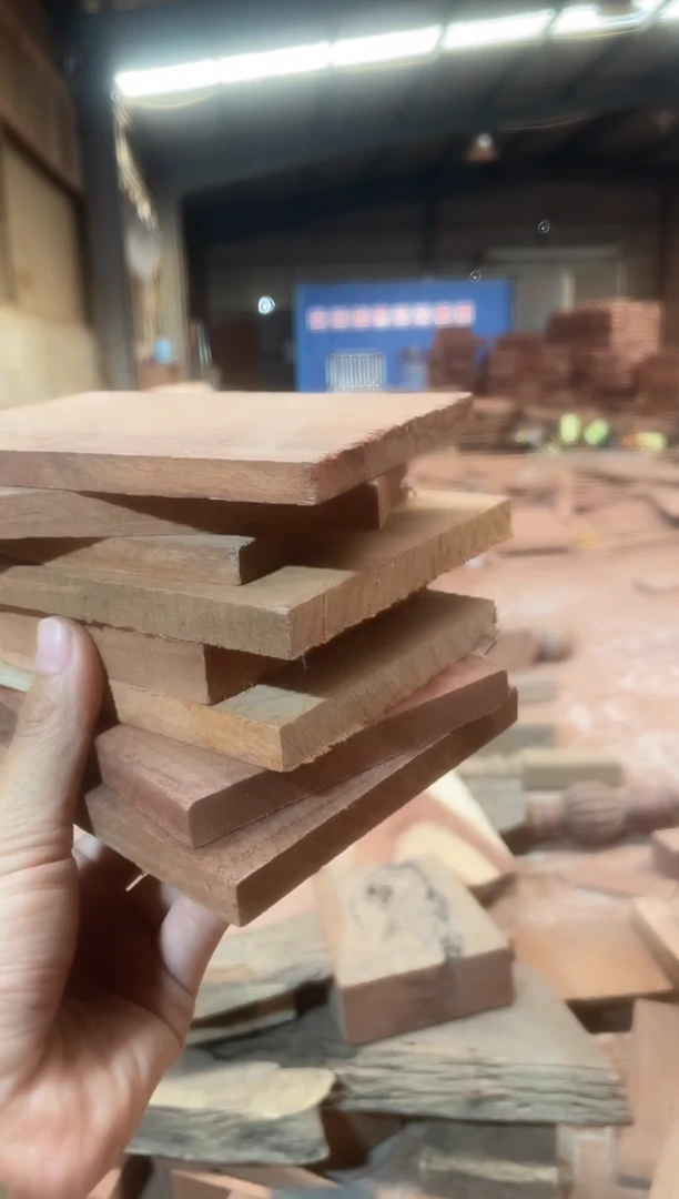 贡木秦**月各种红木家具边角料