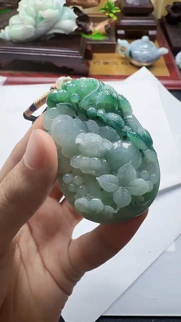 吊坠(不含链)未镶嵌翡翠1