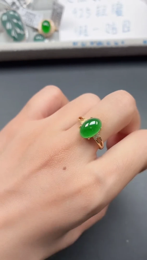 银S925镶嵌戒指翡翠1111