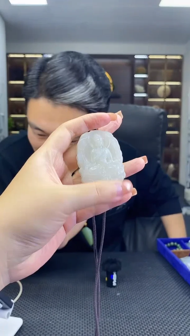 颈饰未镶嵌和田玉正装观音清货4