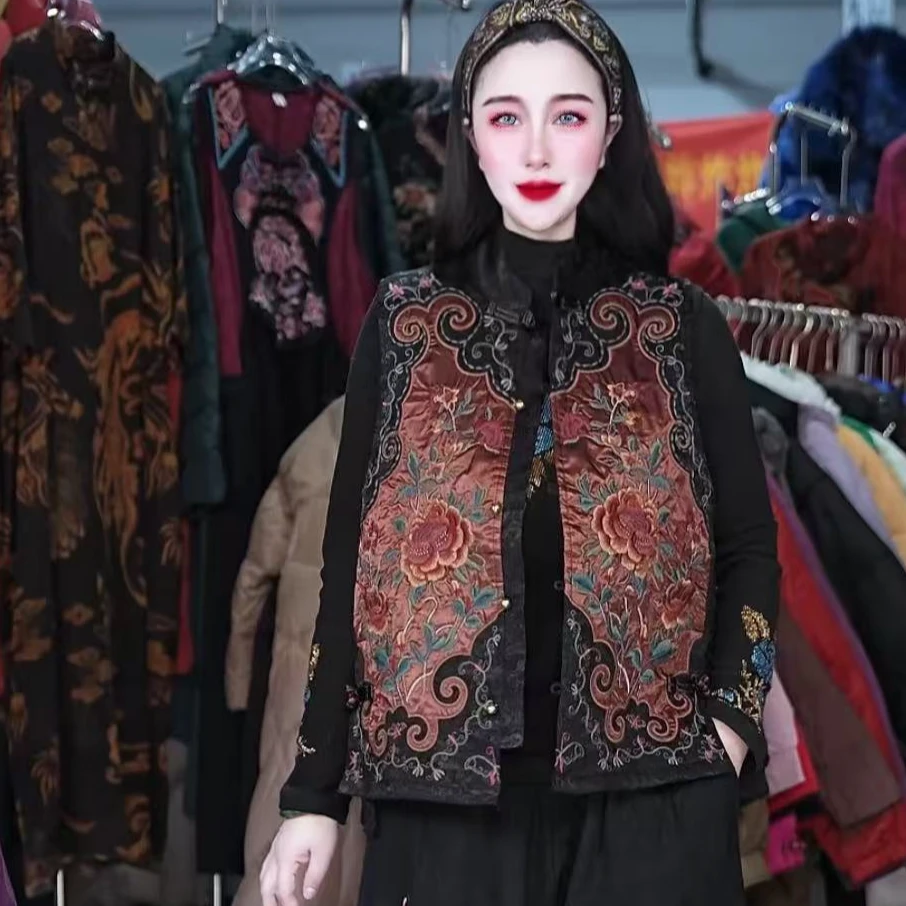 百搭时尚潮流休闲气质显瘦轻奢女款绣花马甲2393