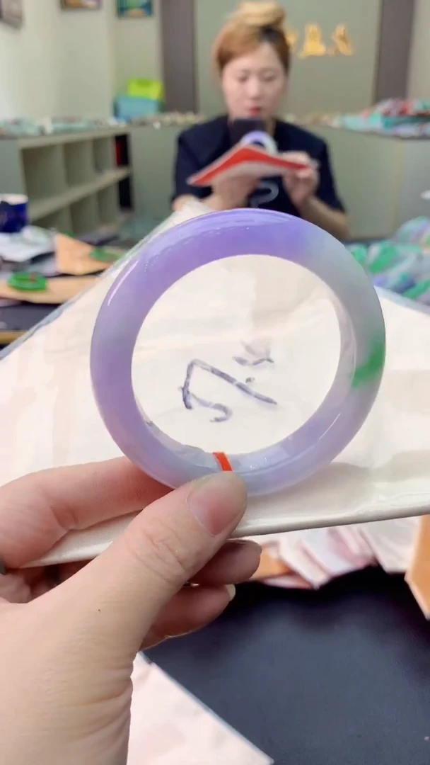 翡翠手镯未镶嵌0650120766