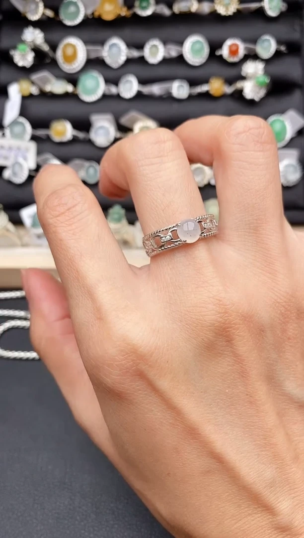 【闪购商品】翡翠戒指银S925镶嵌缅甸天然A货翡翠333   7-6