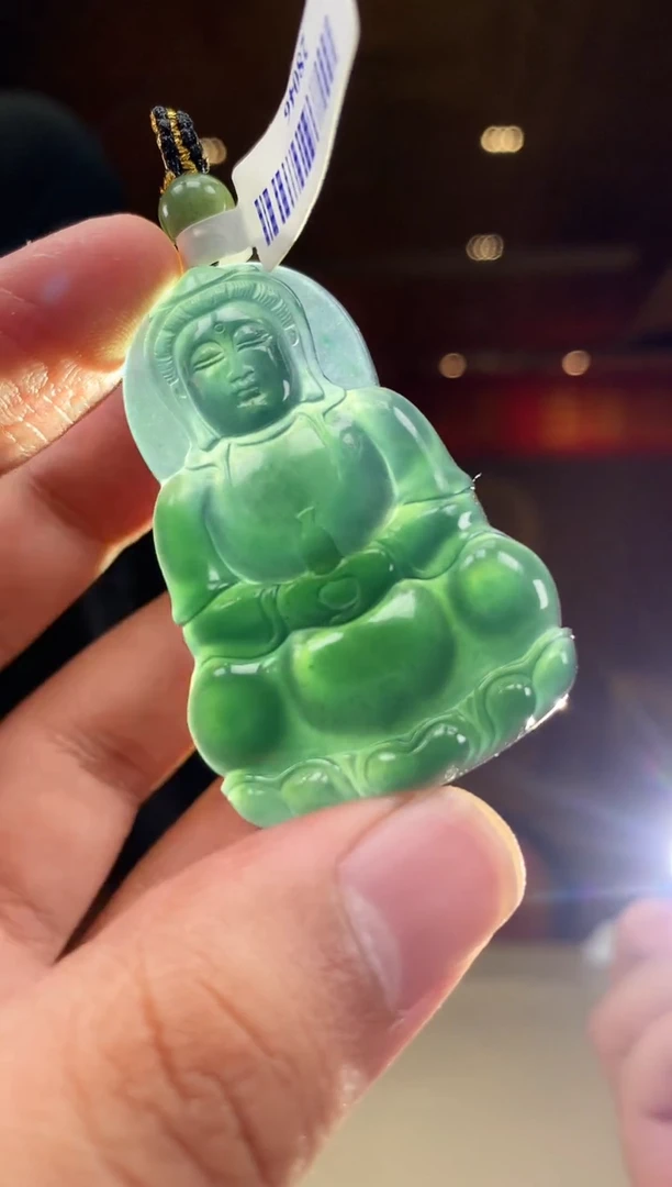 【闪购商品】定制翡翠未镶嵌             *109
