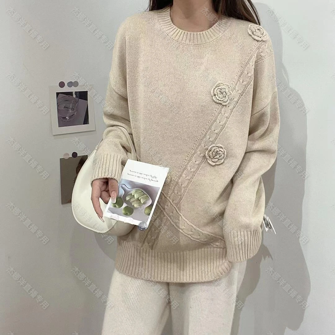 【百分百山羊绒】220514麻花斜条纹花朵手工钩花羊绒衫女装