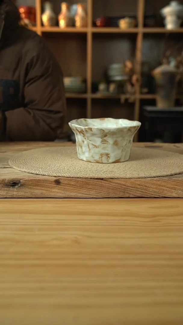 粉影系列的手捏酸奶桶1个