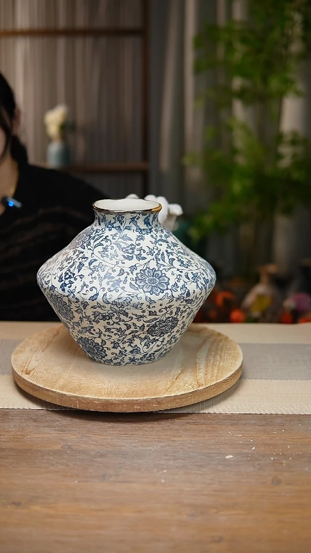 【闪购商品】陶瓷 花器青花瓷缠枝莲飞碟