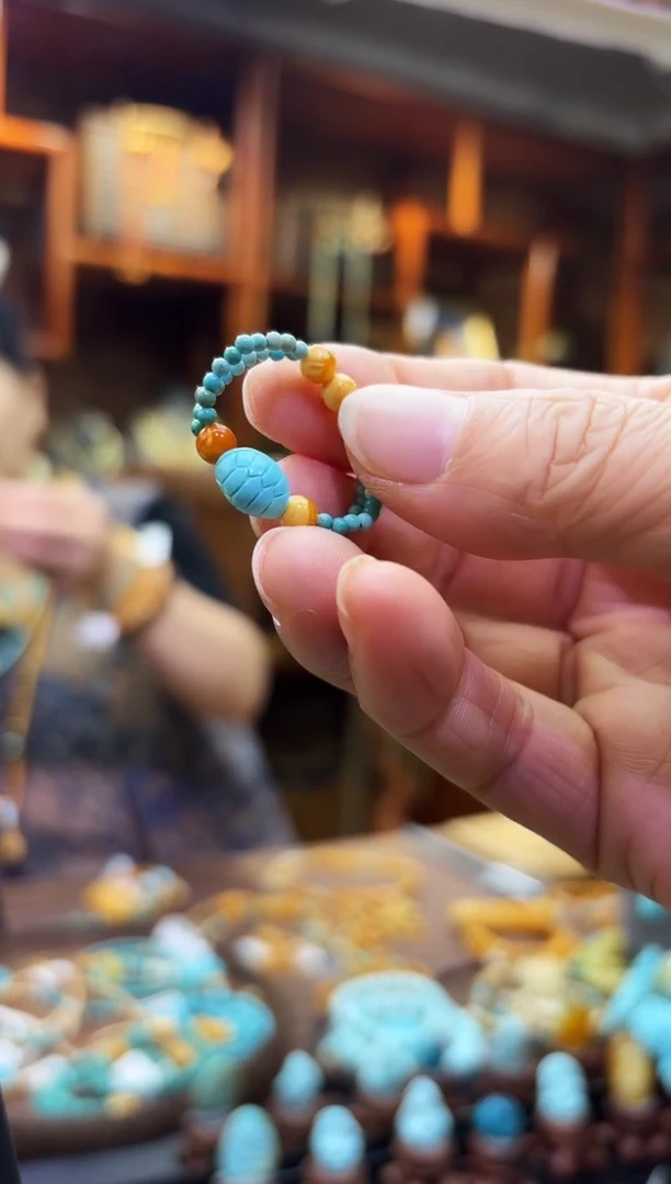 【闪购商品】琥珀手链未镶嵌多样发其一