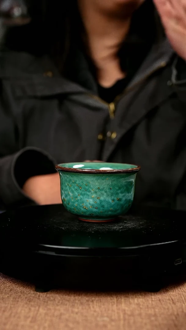 【闪购商品】20#一级品原矿钧瓷炉钧釉压手杯