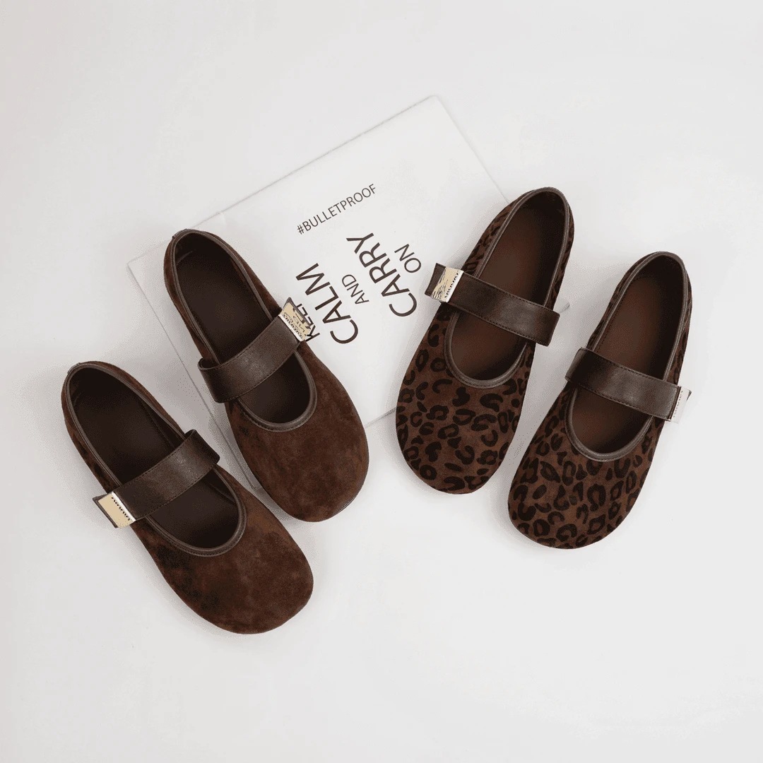 平底平跟一字带单鞋女2025春秋新款女鞋子镂空舒适羊反绒玛丽珍鞋