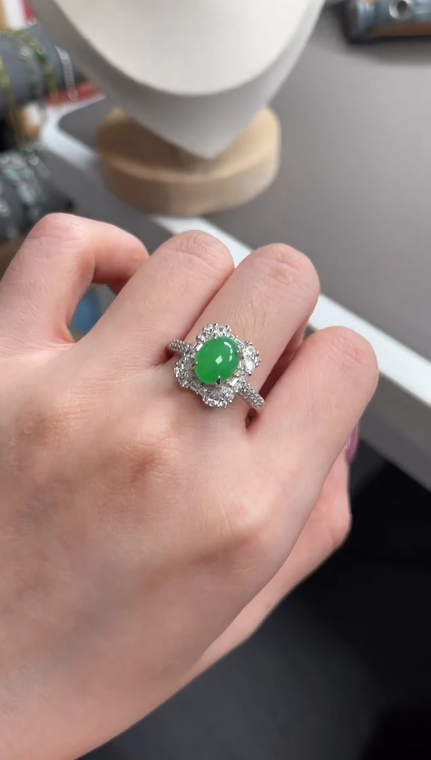 银S925镶嵌戒指翡翠1