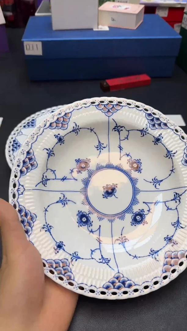 瓷片全新正品一件不留@@H1974