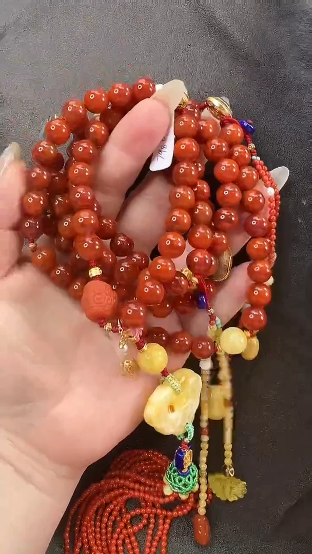 颈饰未镶嵌南红玛瑙项链