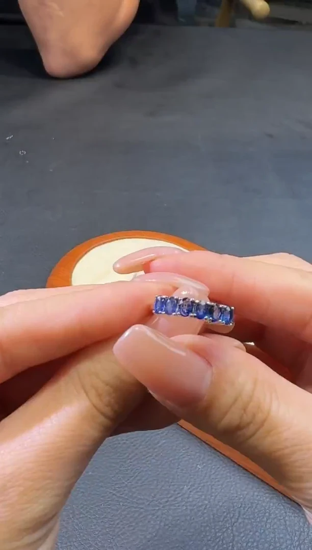 戒指蓝宝石未镶嵌100711256随机仅发一件