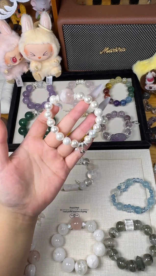 水晶手串未镶嵌多样性发货