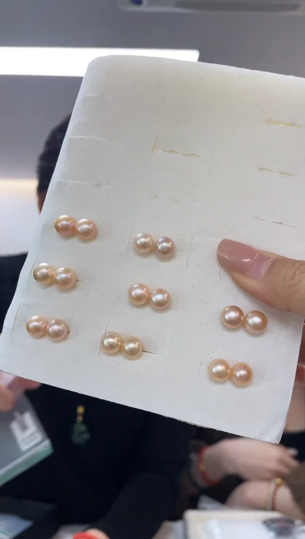 未镶嵌耳饰淡水珍珠（多样性发一件）