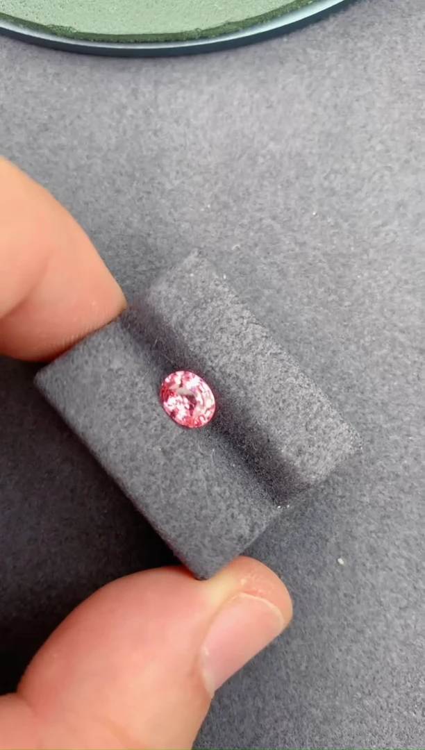 裸石尖晶石1ct 橘粉色尖晶石