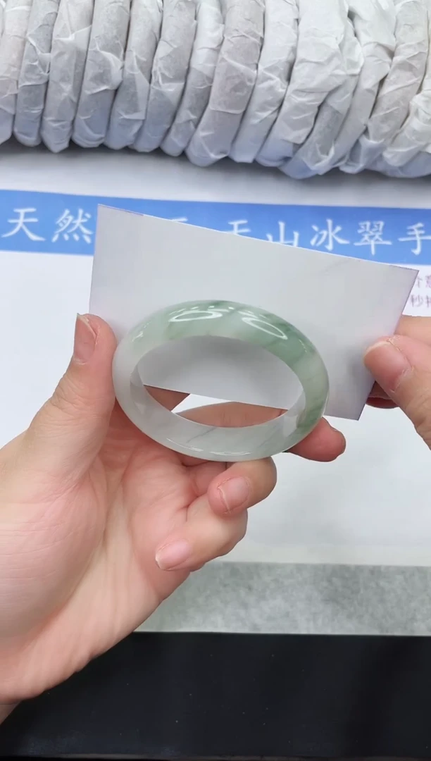 【闪购商品】石英质玉手镯未镶嵌VT12-51+